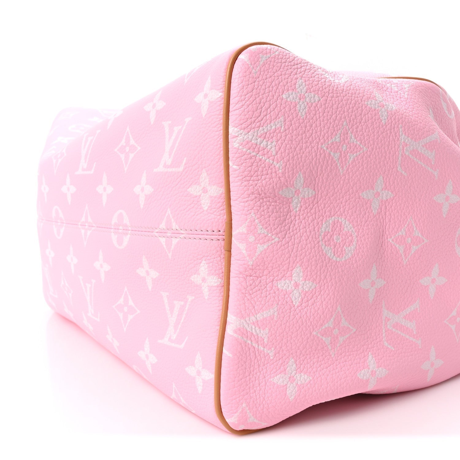 Calfskin Monogram Speedy P9 Bandouliere 40 Candy