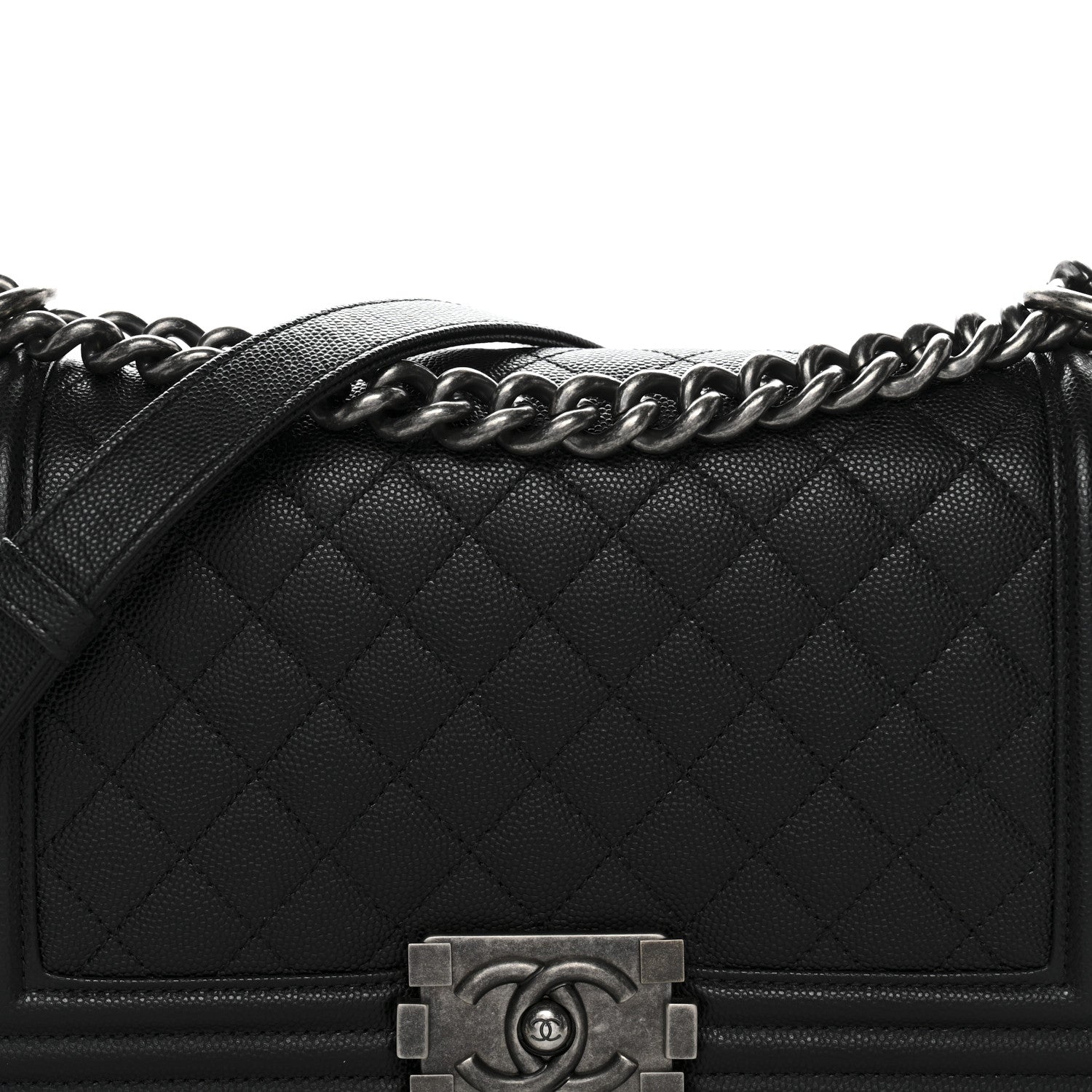 Caviar Quilted Medium Boy Flap Black