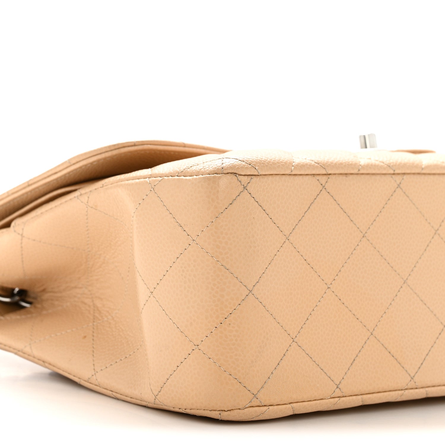 Caviar Quilted Jumbo Double Flap Beige Clair