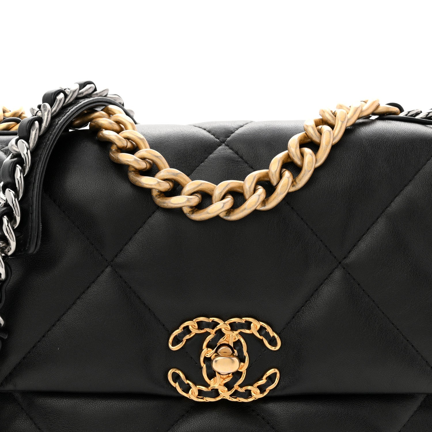 Lambskin Quilted Medium Chanel 19 Flap Black