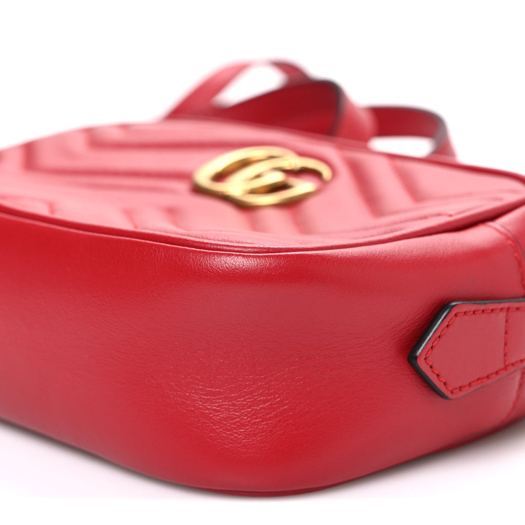 Calfskin Matelasse Mini GG Marmont Chain Shoulder Bag Hibiscus Red