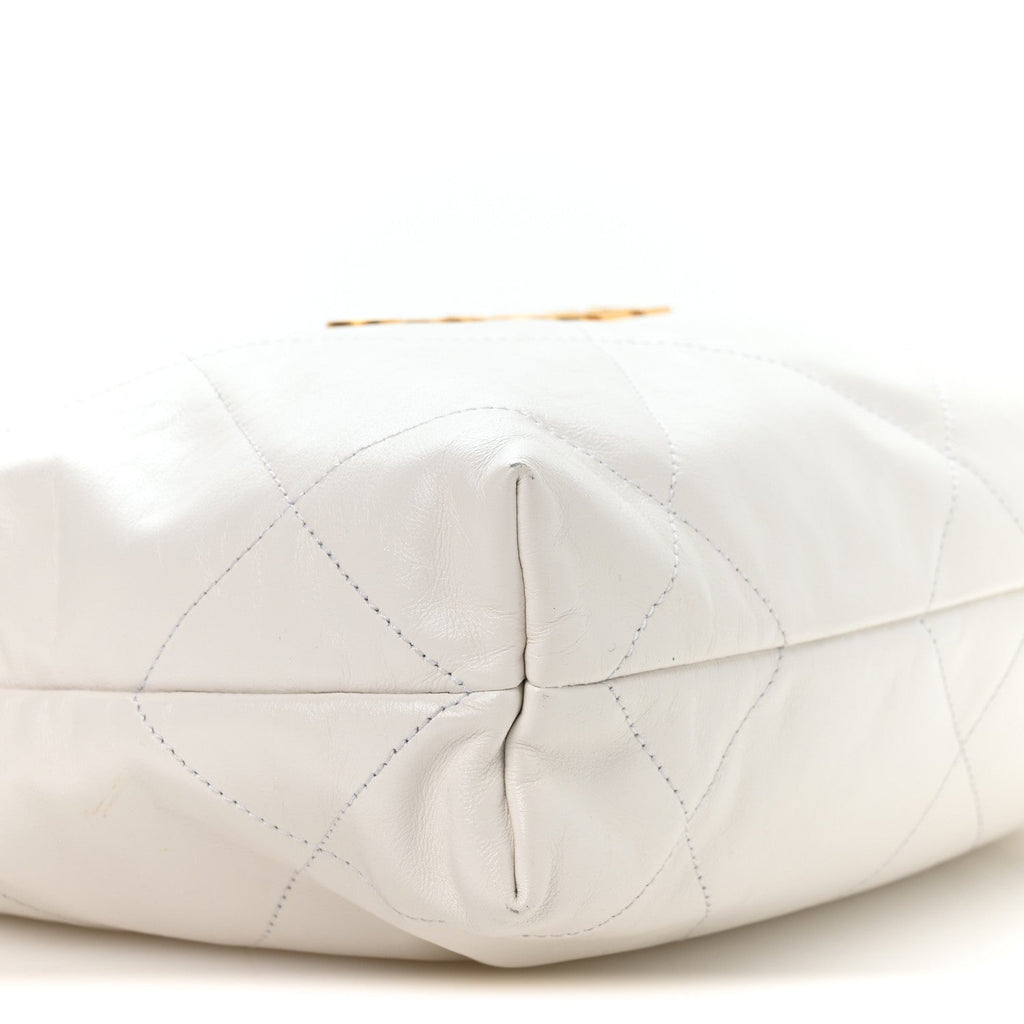 Shiny Calfskin Quilted Small Chanel 22 White