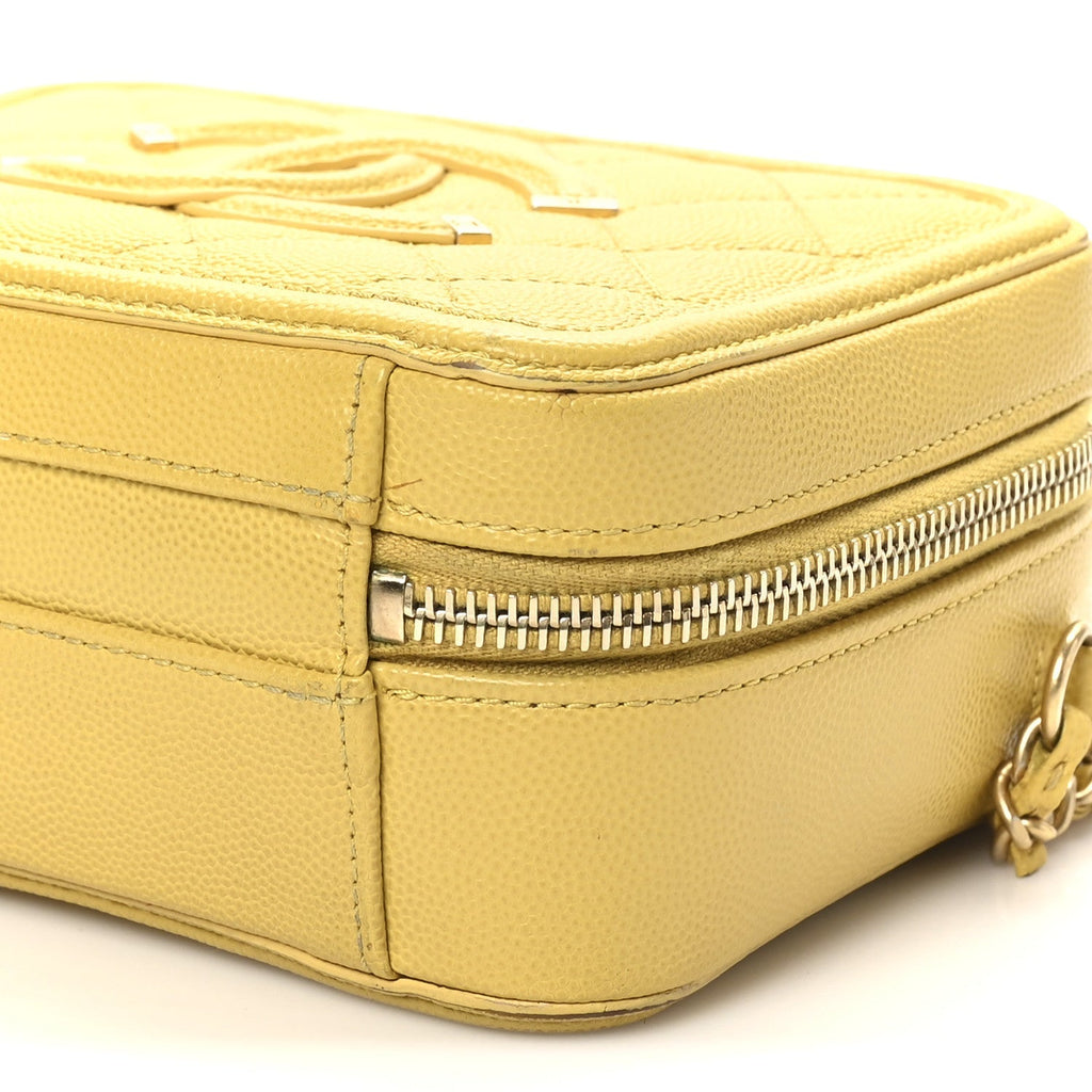 Caviar Quilted Small CC Filigree Vanity Case Yellow