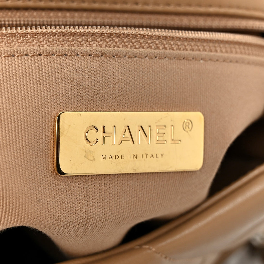 Lambskin Quilted Medium Chanel 19 Flap Dark Beige