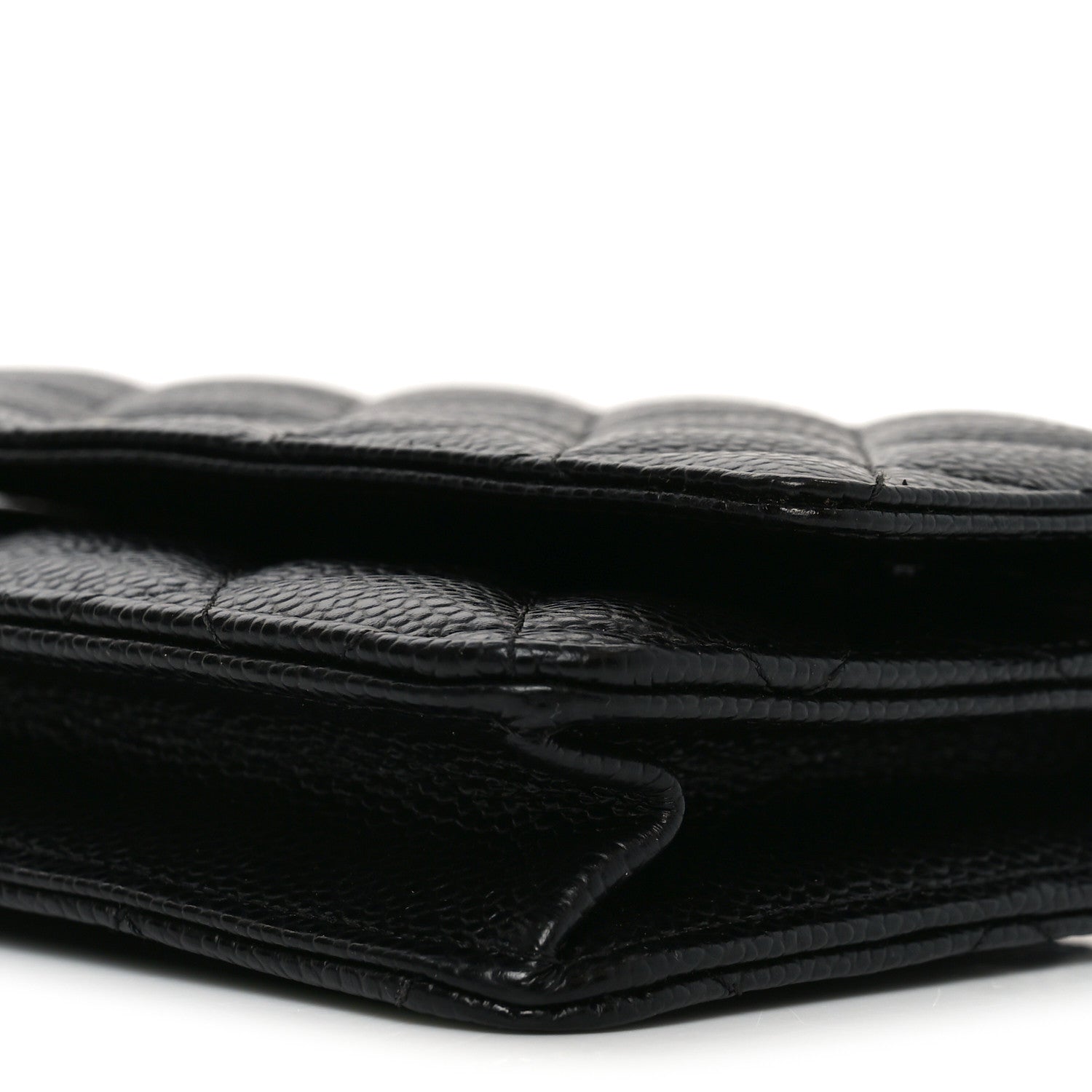 Caviar Quilted Wallet on Chain WOC Black