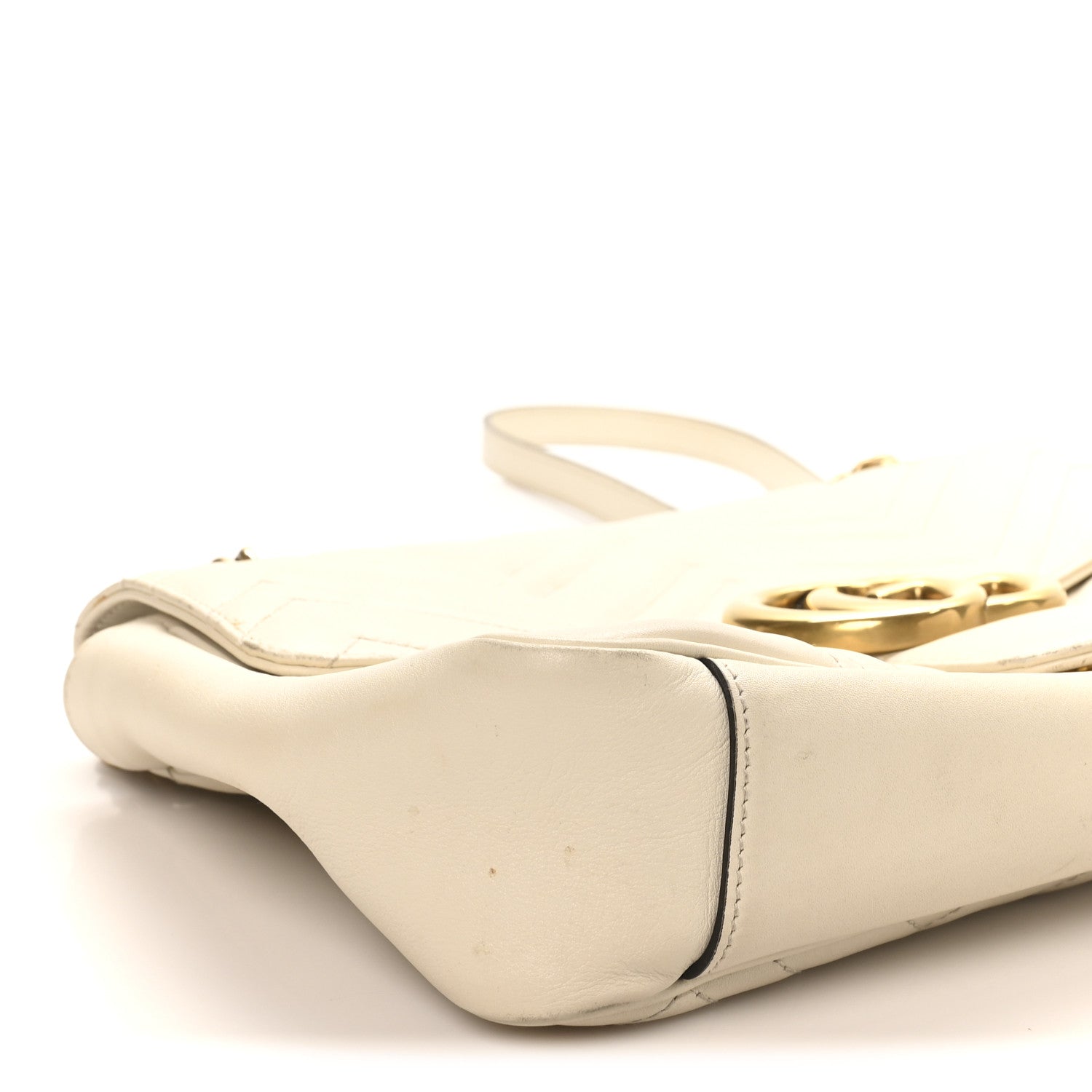 Calfskin Matelasse Medium GG Marmont Shoulder Bag White