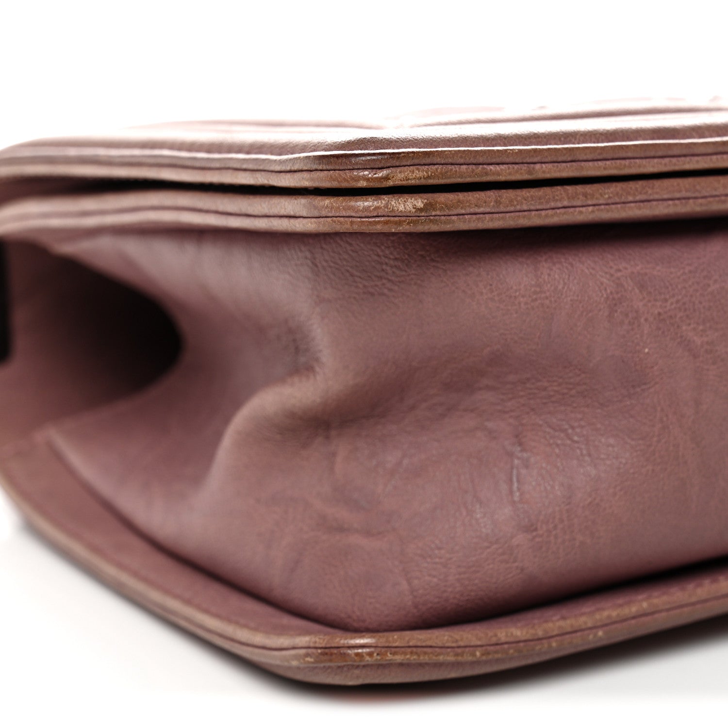 Crumpled Lambskin Medium Studded Boy Flap Pink