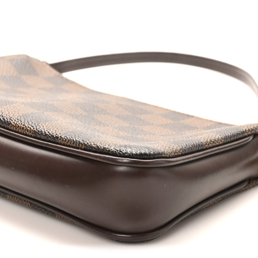 Damier Ebene Navona Pochette Accessories