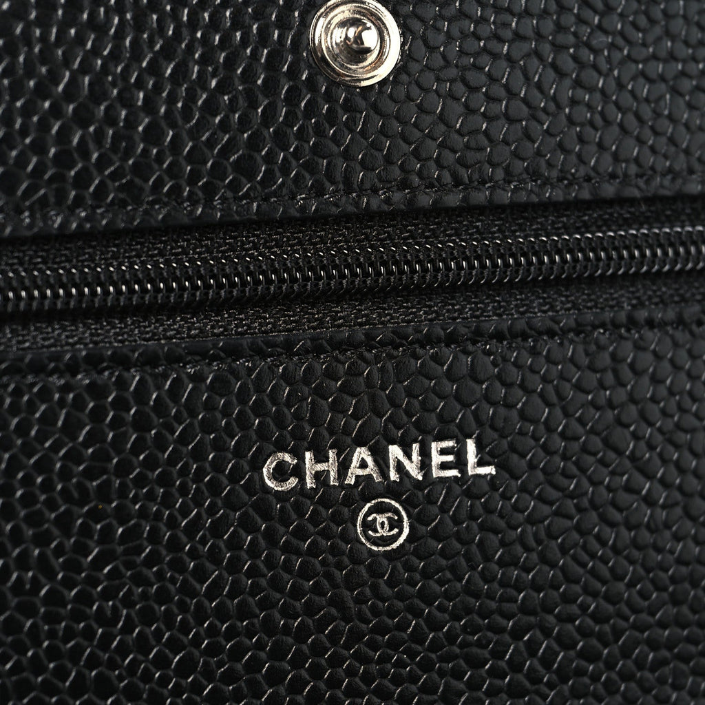 Caviar Quilted Wallet on Chain WOC Black
