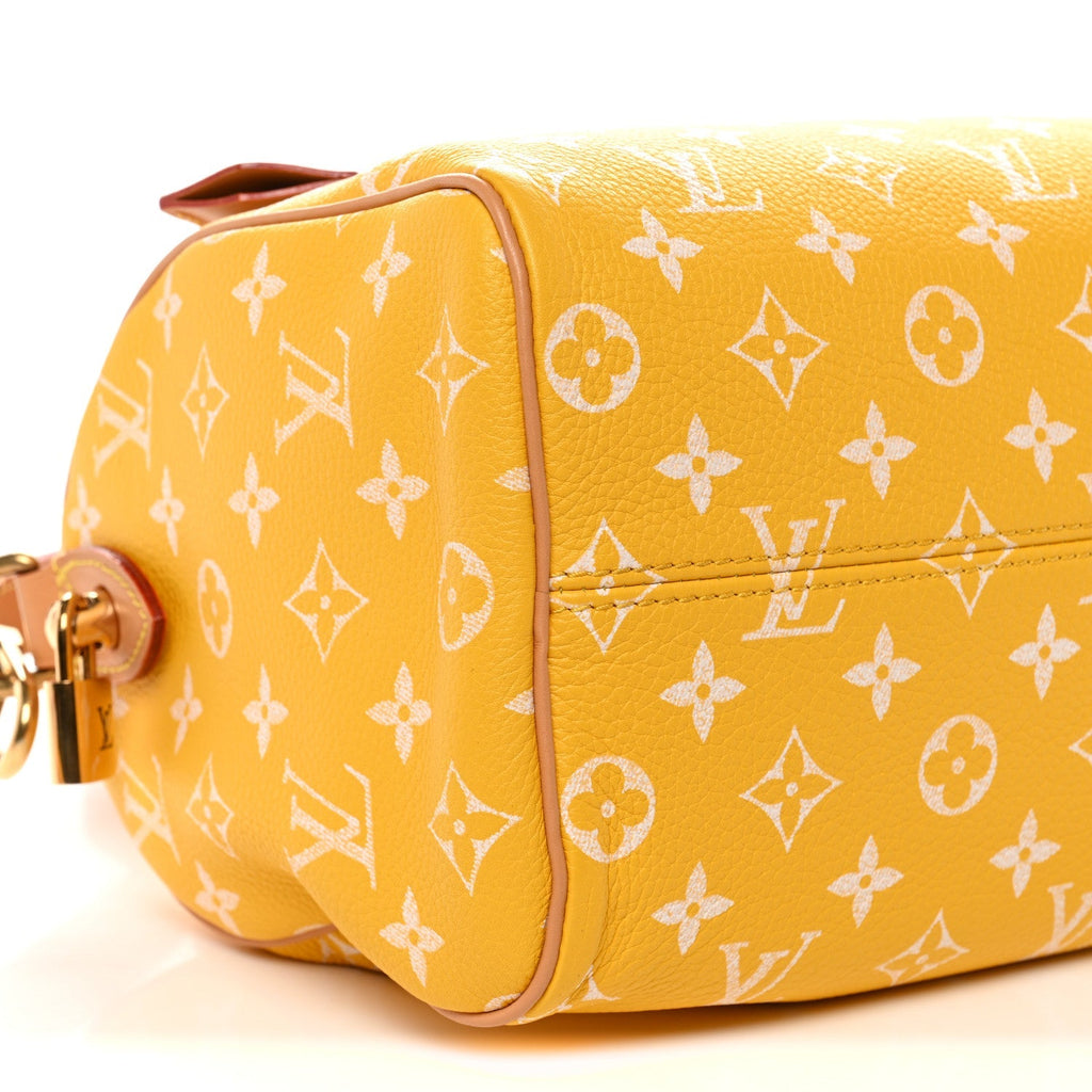 Calfskin Monogram Speedy P9 Bandouliere 25 Jaune Mat