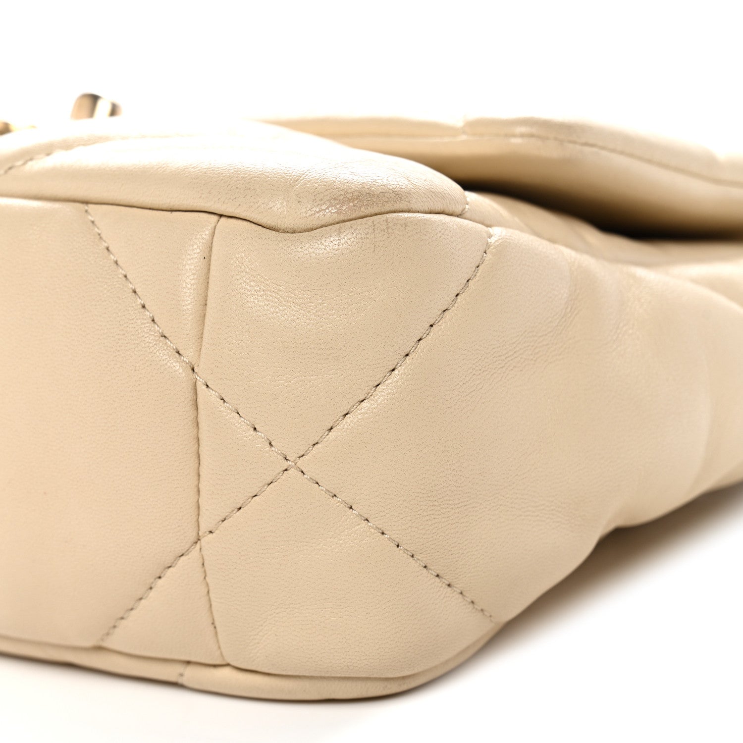 Lambskin Quilted Medium Chanel 19 Flap Light Beige