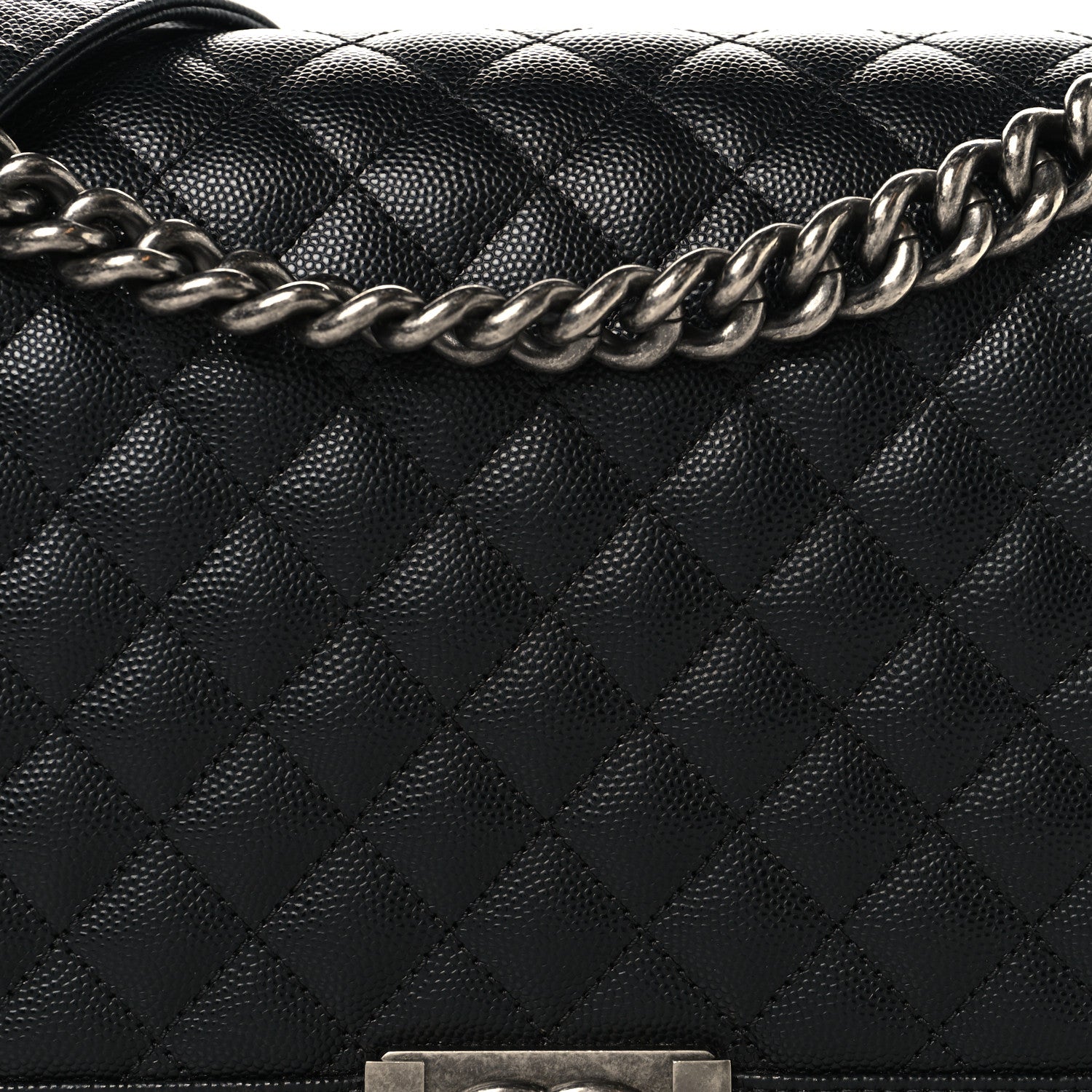 Caviar Quilted New Medium Boy Flap Black