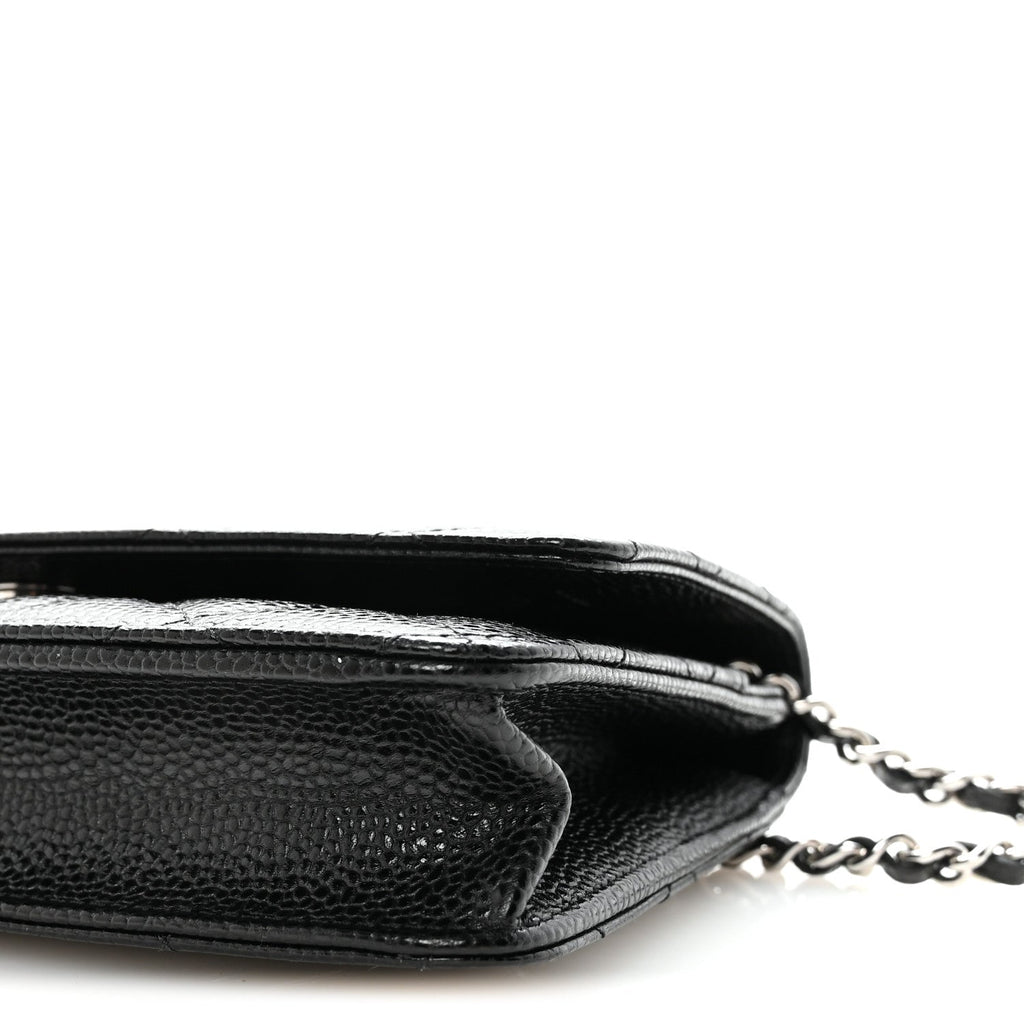 Caviar Quilted Wallet on Chain WOC Black