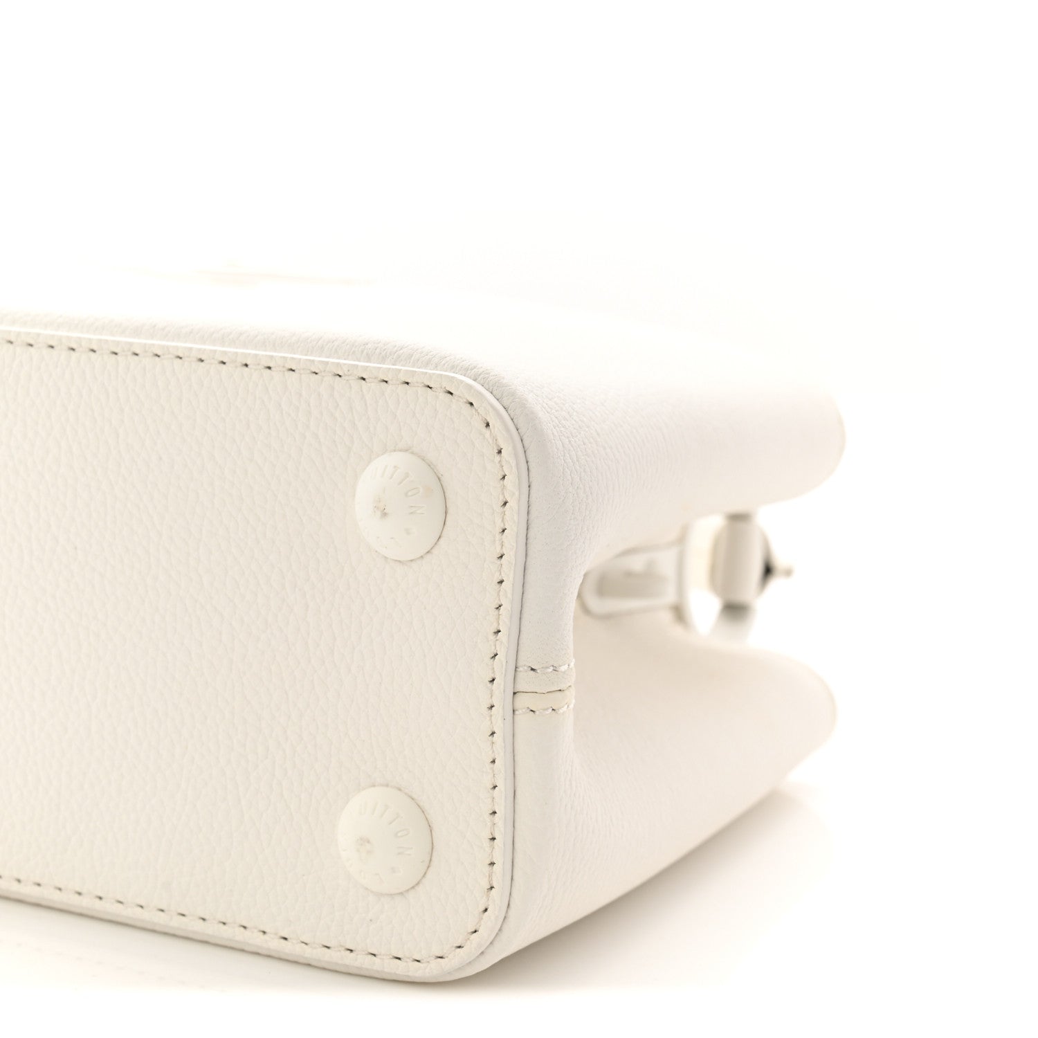 Taurillon Capucines East West MM Optic White