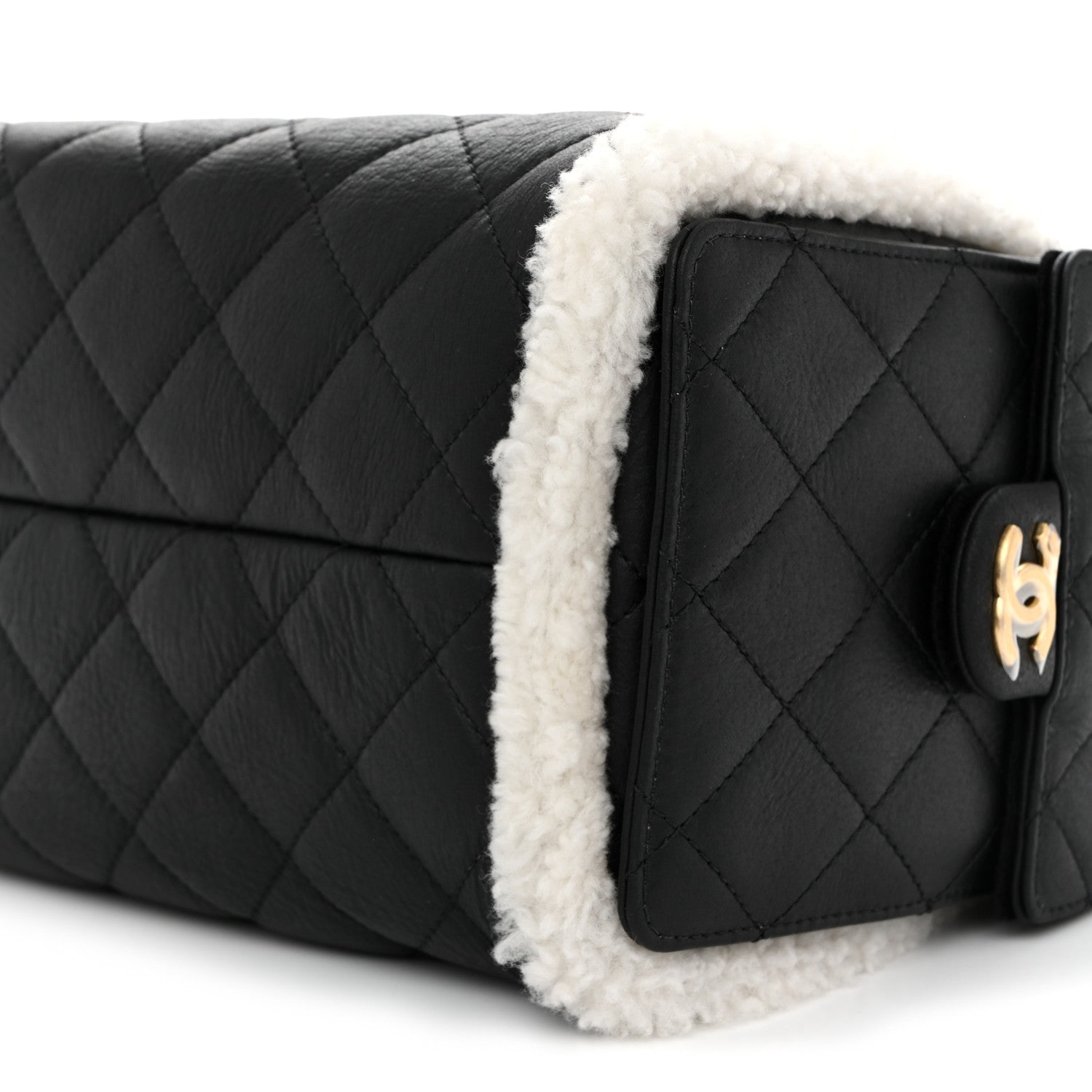 Crumpled Sheepskin Shearling Quilted Small Chanel 25 Handbag Black White