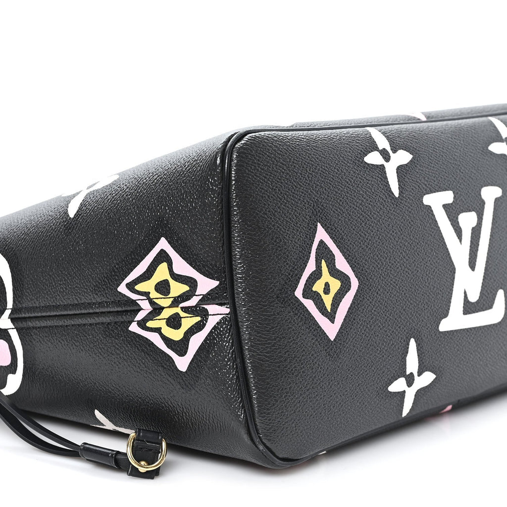 Monogram Giant Wild at Heart Neverfull MM Black