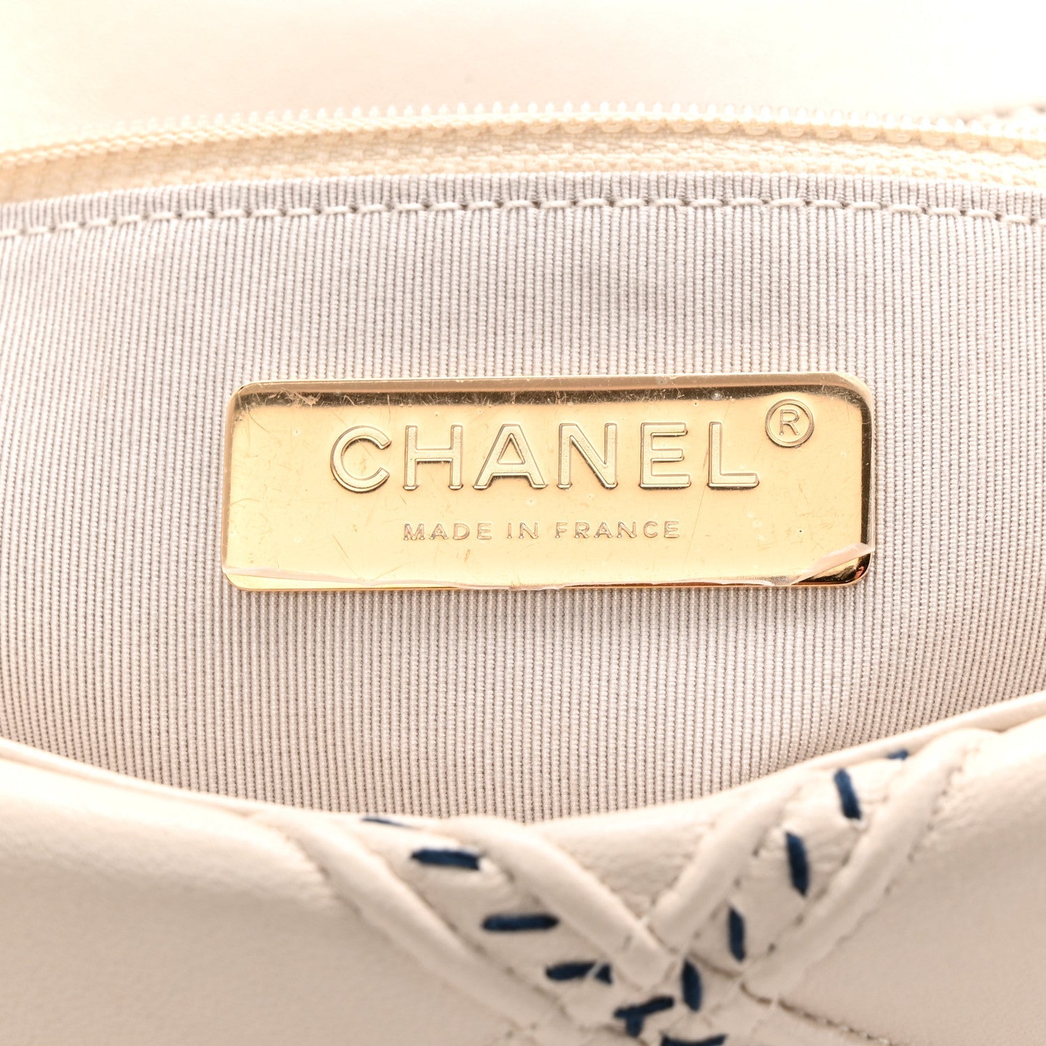 Lambskin Mixed Fibers Quilted Medium Chanel 19 Flap Beige