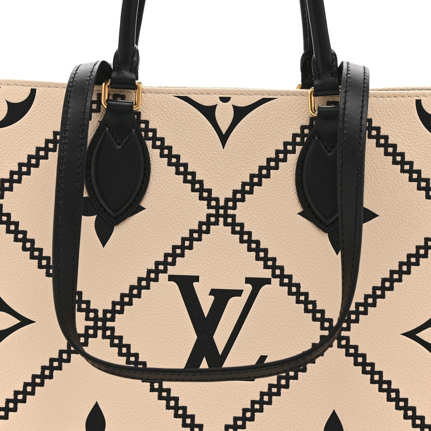 Empreinte Monogram Giant Broderies Onthego MM Cream Black