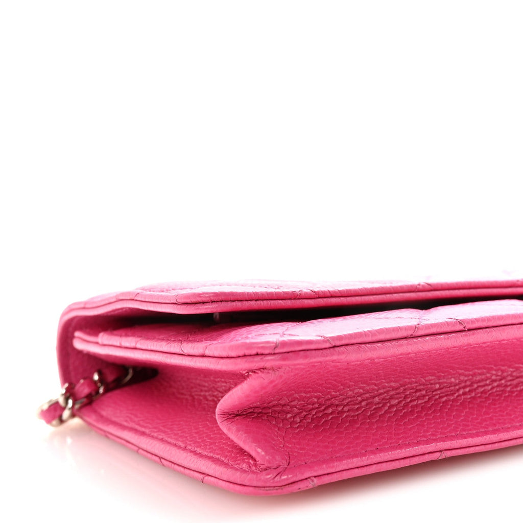 Caviar Quilted Wallet on Chain WOC Pink
