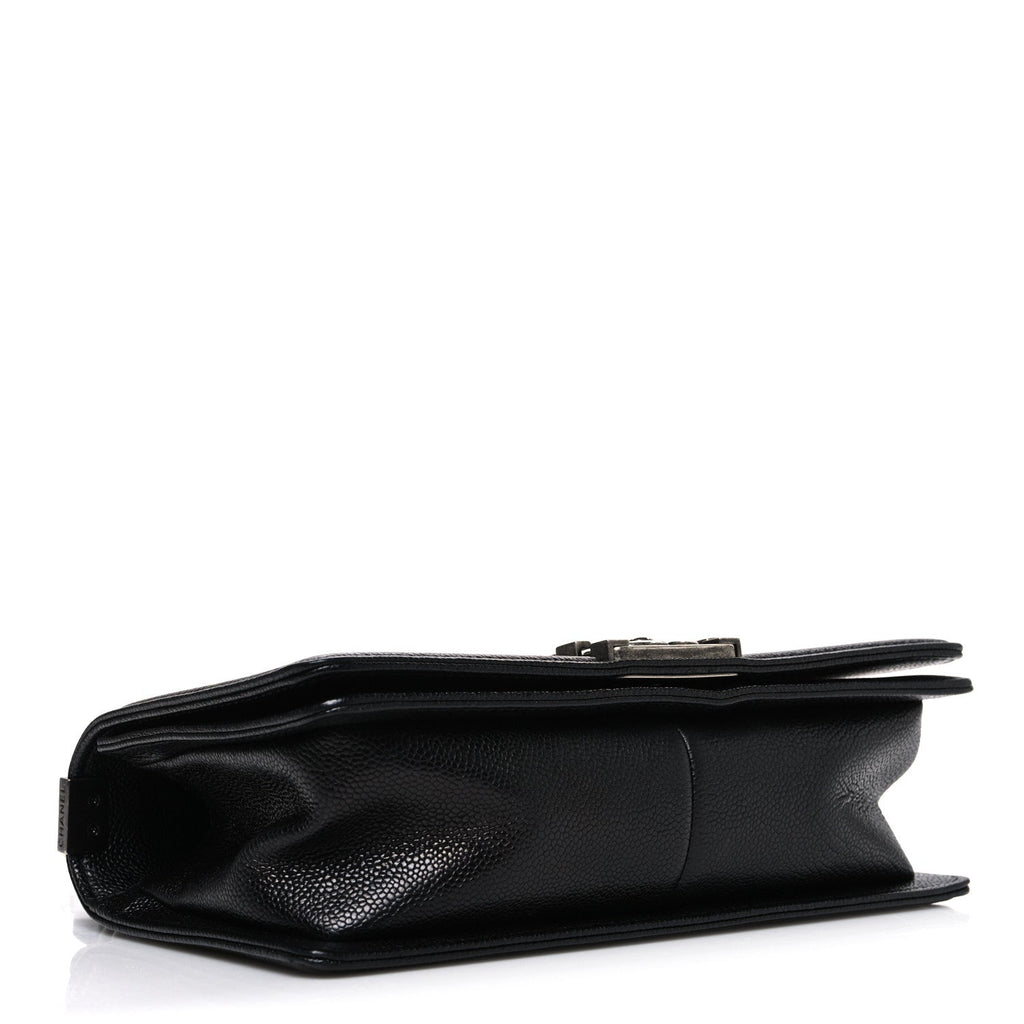 Caviar Quilted Medium Boy Flap Black