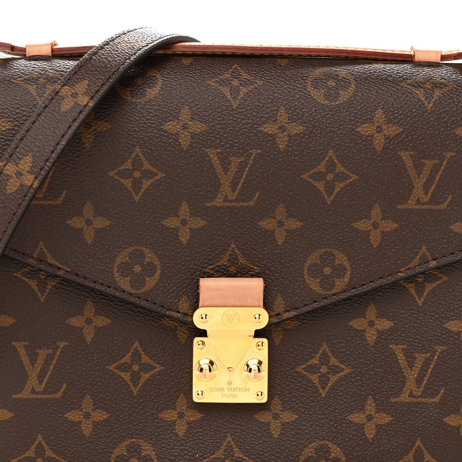 Monogram Pochette Metis