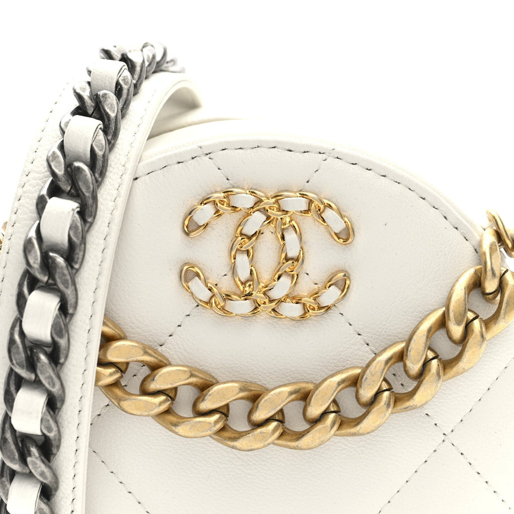 Shiny Goatskin Quilted Chanel 19 Round Clutch With Chain White