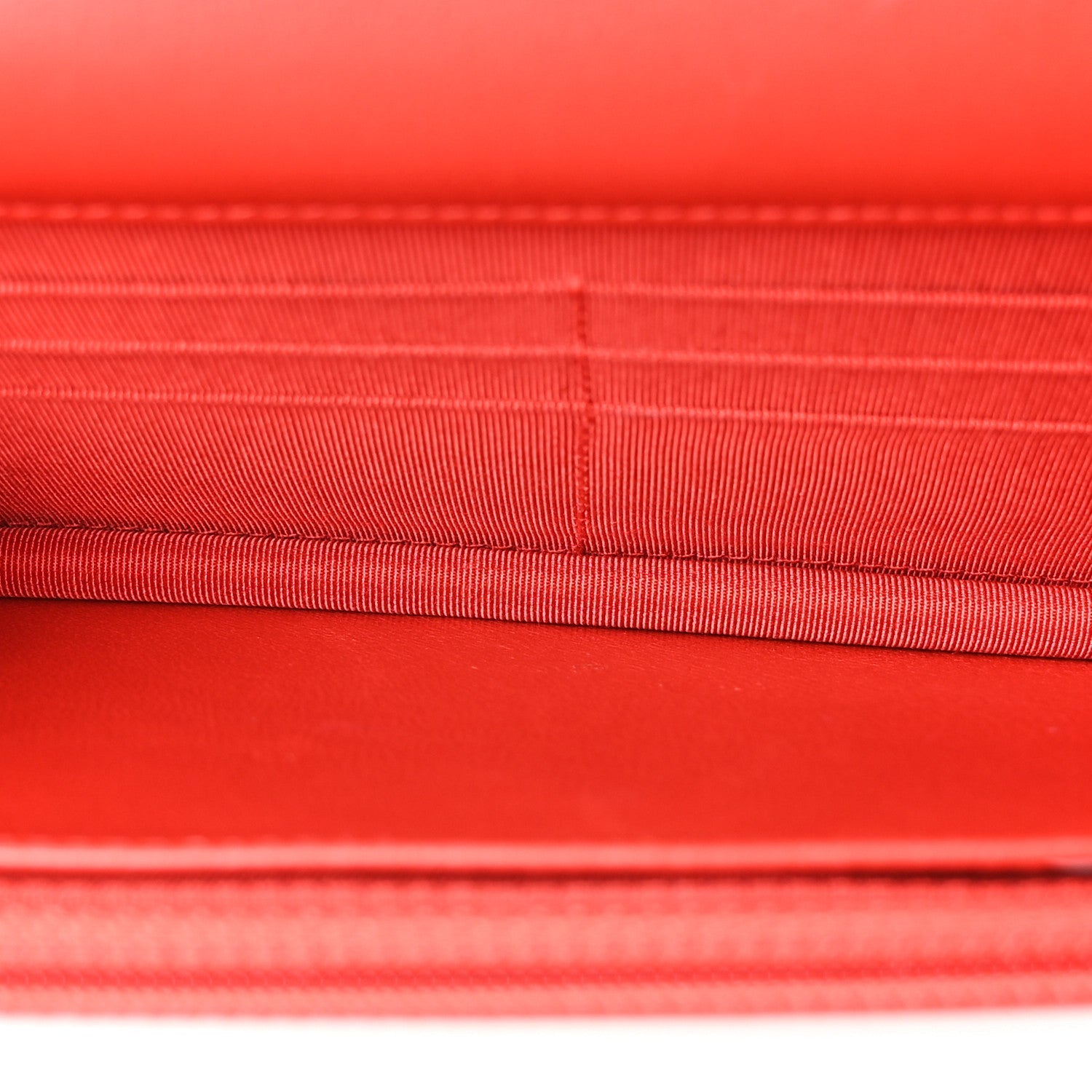 Lambskin Quilted Wallet On Chain WOC Red