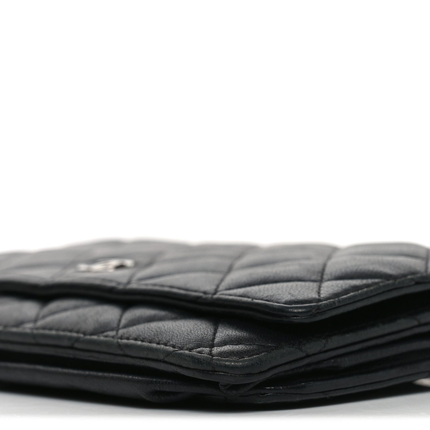 Lambskin Quilted Wallet On Chain WOC Black