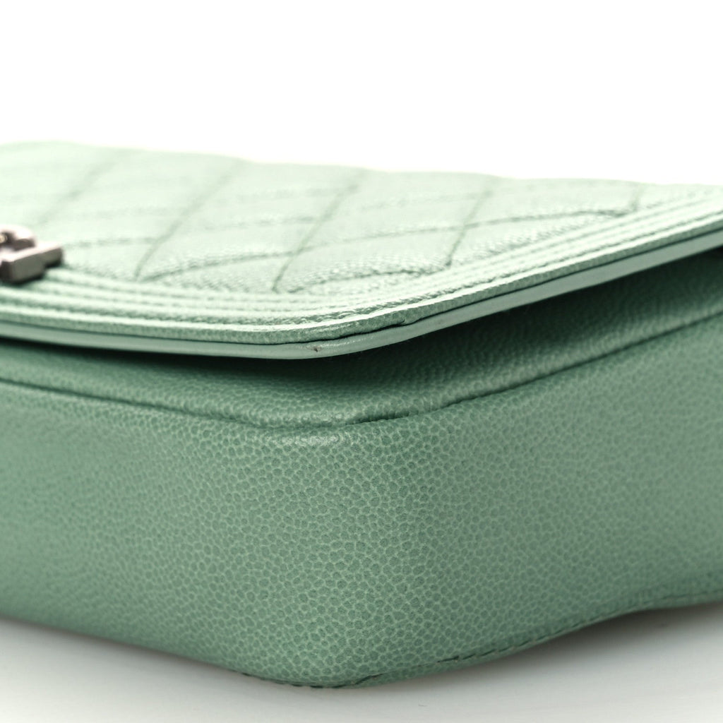 Caviar Quilted Boy Phone Holder Wallet On Chain Green