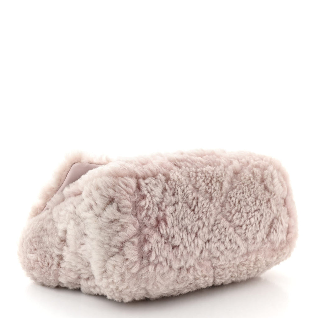 Shearling Sheepskin Medium Chanel 19 Flap Light Pink
