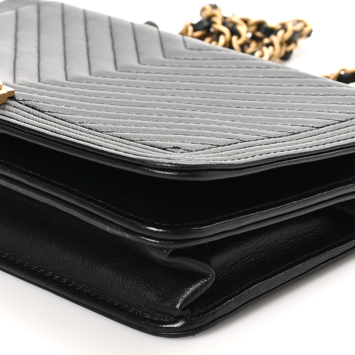 Lambskin Chevron Boy Wallet On Chain WOC Black