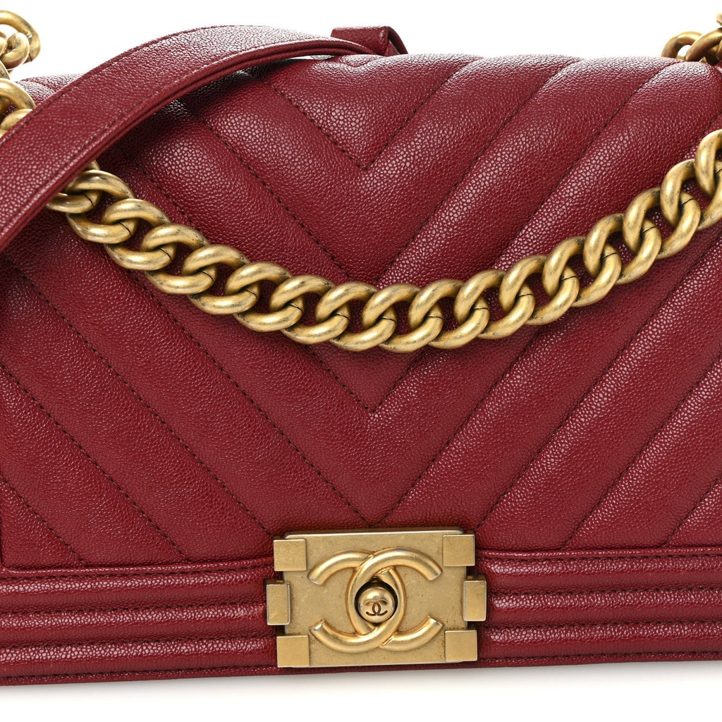Caviar Chevron Quilted Medium Boy Flap Dark Red