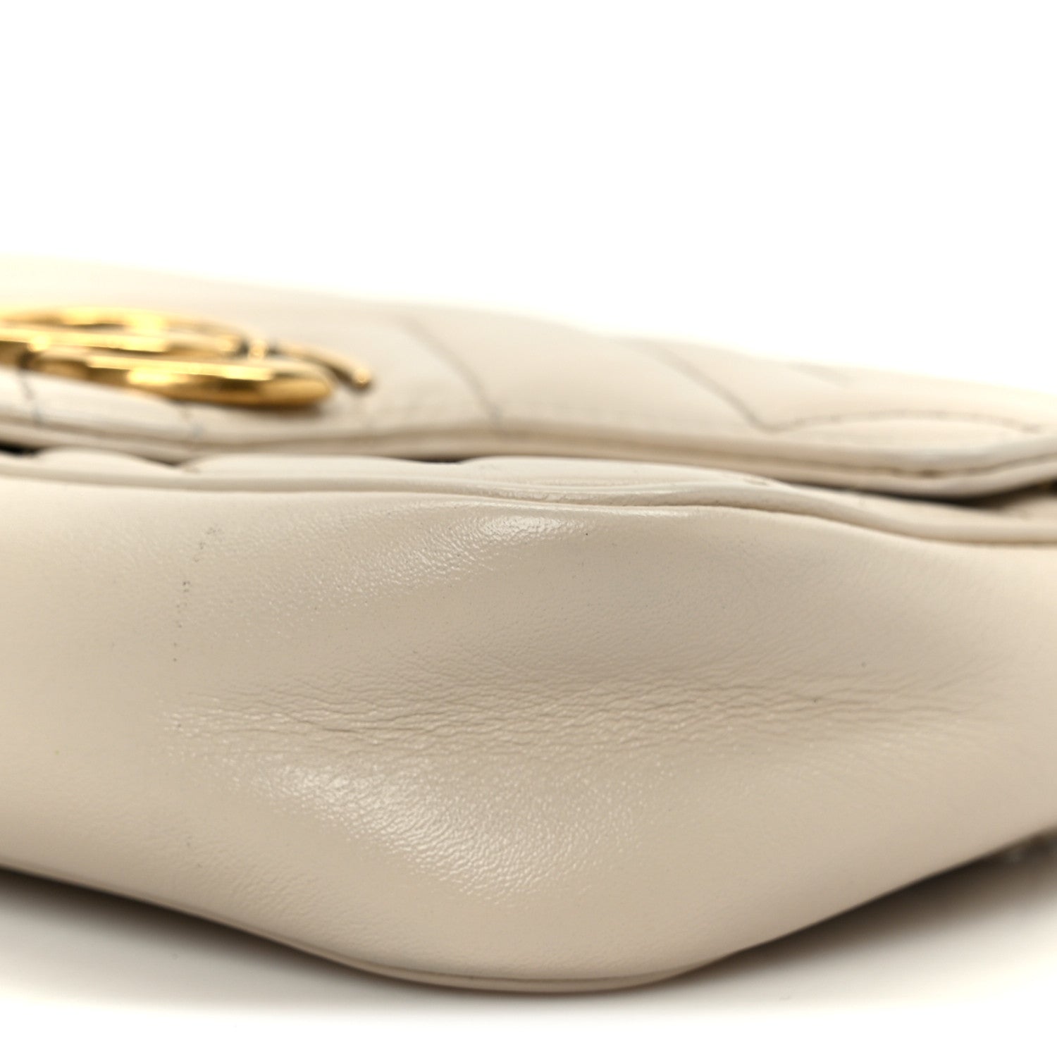 Calfskin Matelasse Super Mini GG Marmont Shoulder Bag White