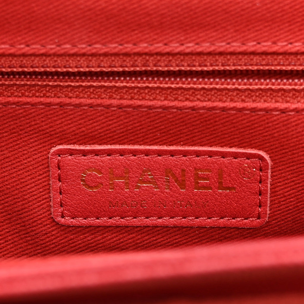 Caviar Quilted Small Business Affinity Flap Red