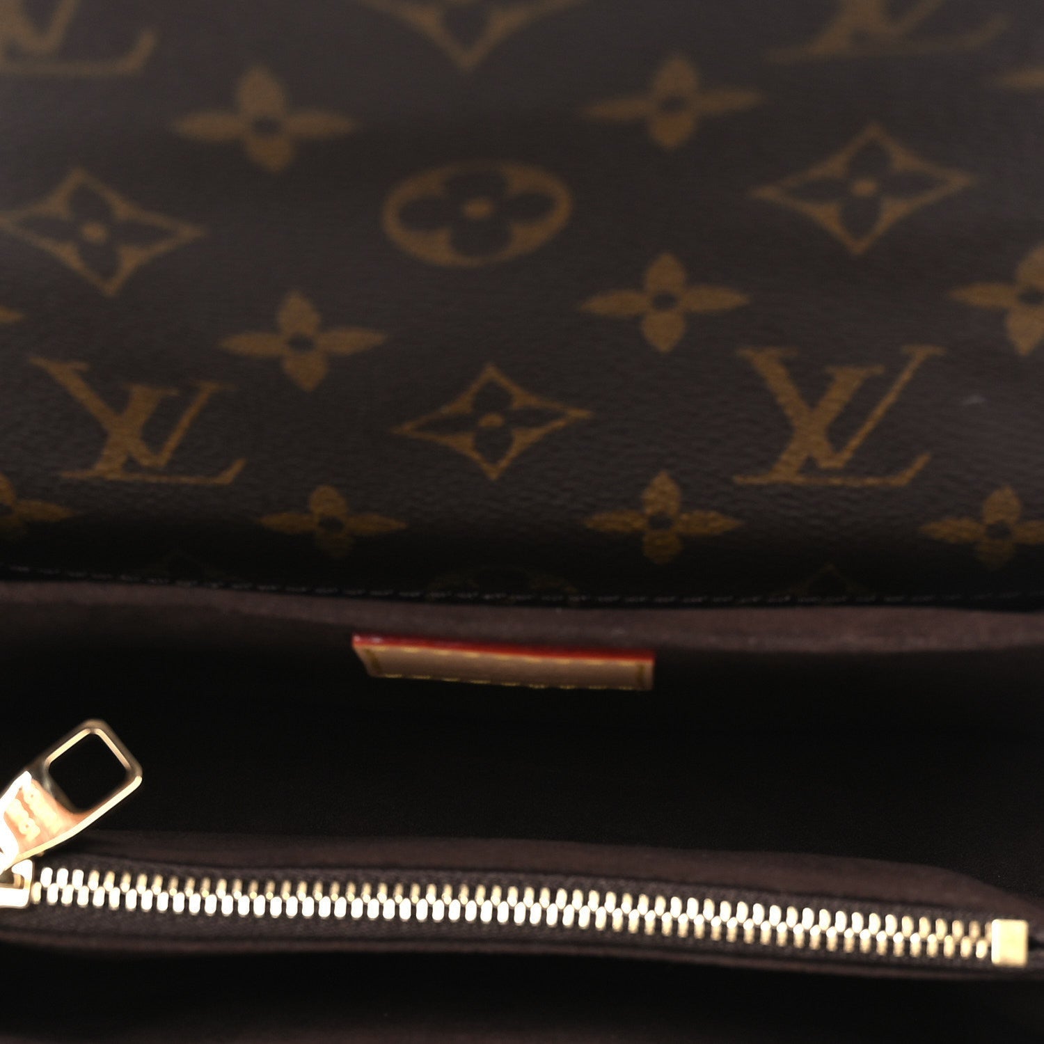 Monogram Pochette Metis East West