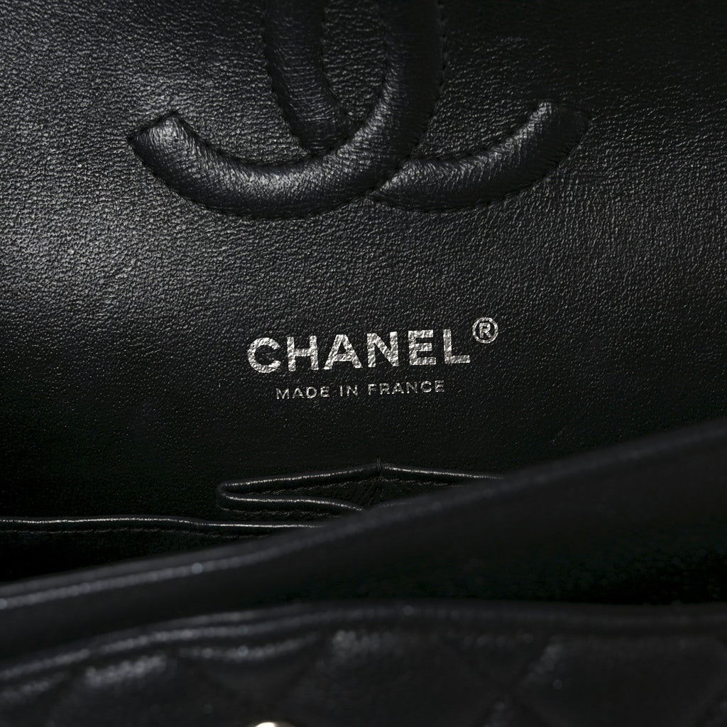 Iridescent Caviar Quilted Medium Double Flap Black