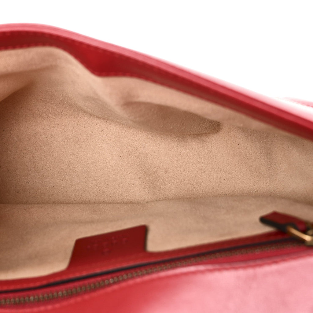 Calfskin Matelasse Small GG Marmont Shoulder Bag Hibiscus Red