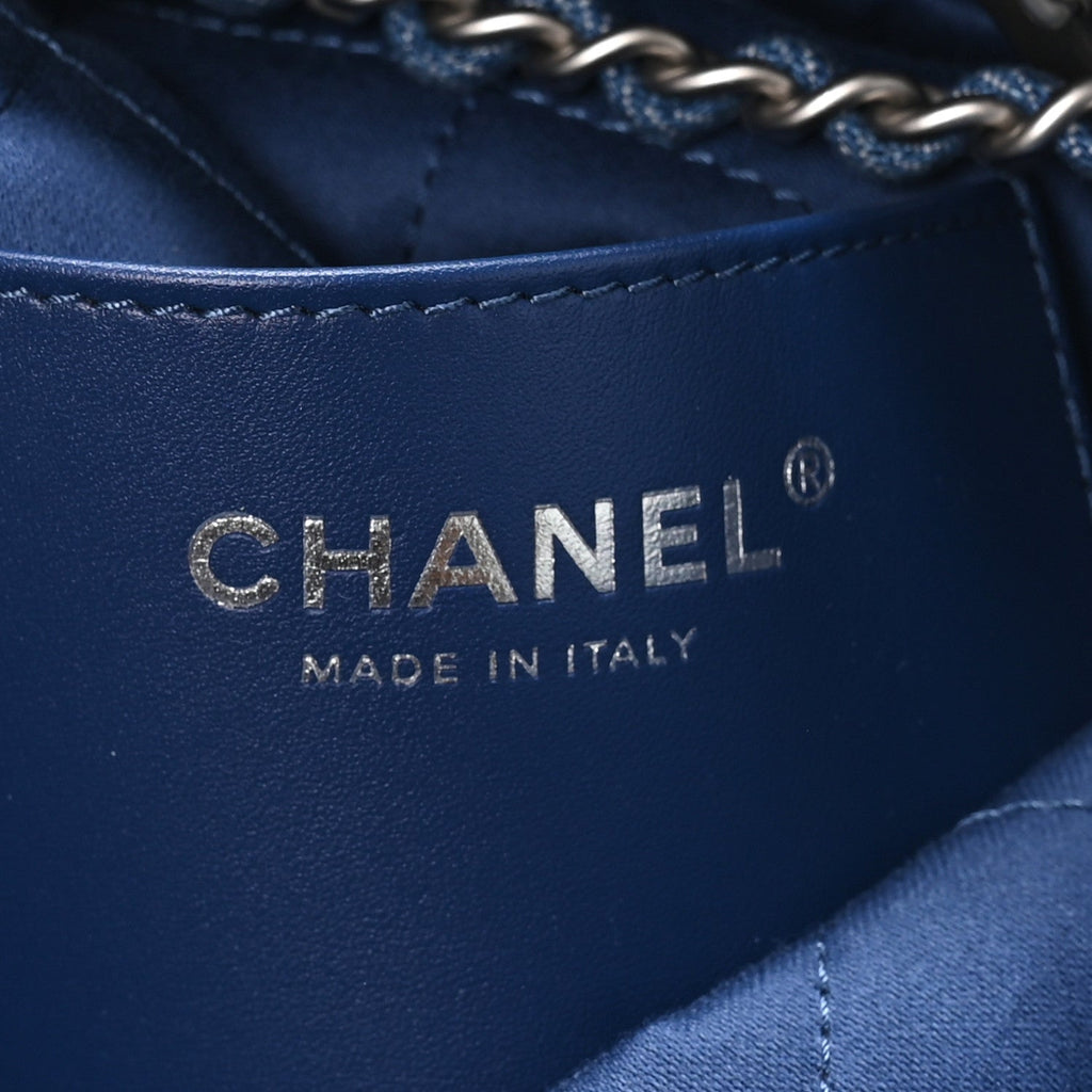 Washed Denim Logo Embroidered Mini Chanel 22 Blue