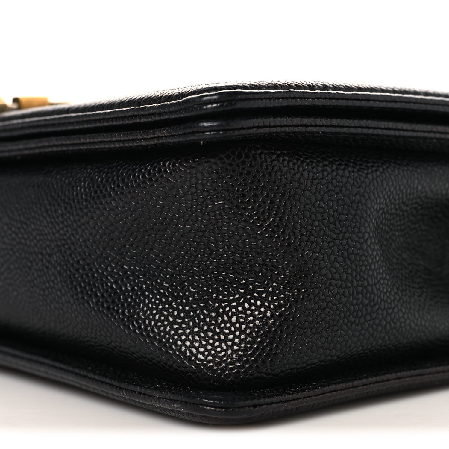 Caviar Quilted New Medium Boy Flap Black