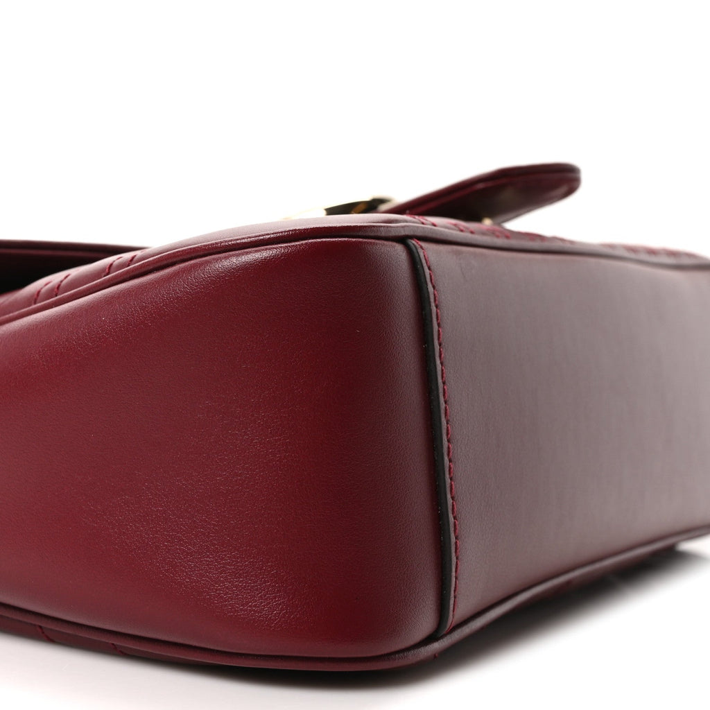 Calfskin Matelasse Small GG Marmont Shoulder Bag Ancora Red