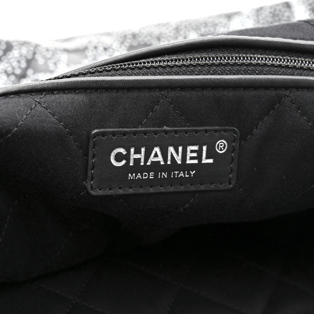 Printed Calfskin Quilted Chanel 22 Black