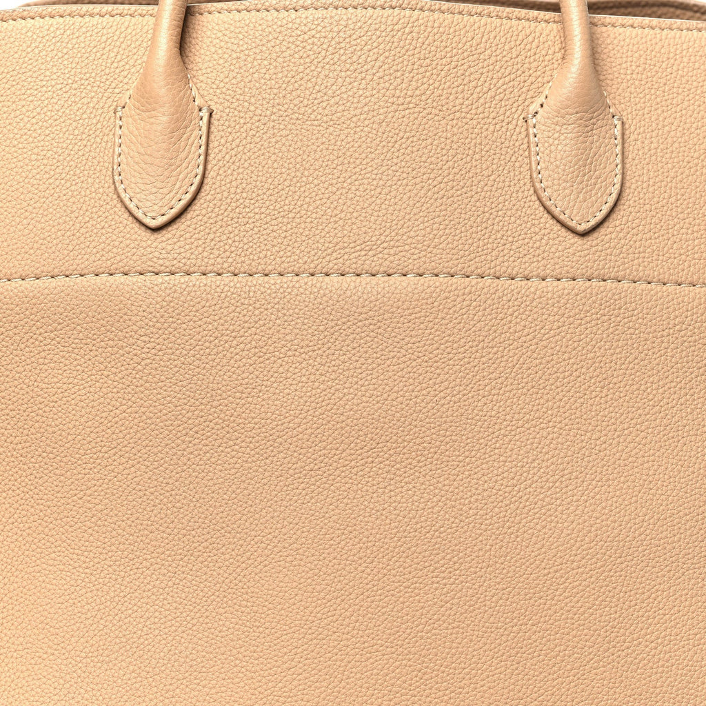 Matte Grained Calfskin Soft Margaux 17 Light Camel