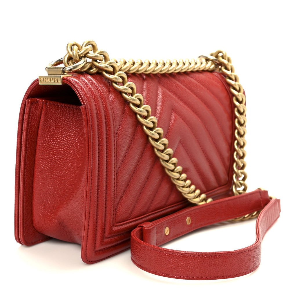 Caviar Chevron Quilted Medium Boy Flap Red