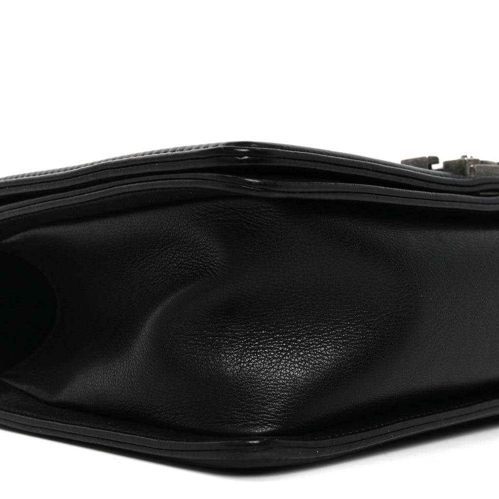 Calfskin Quilted Medium Boy Flap Black