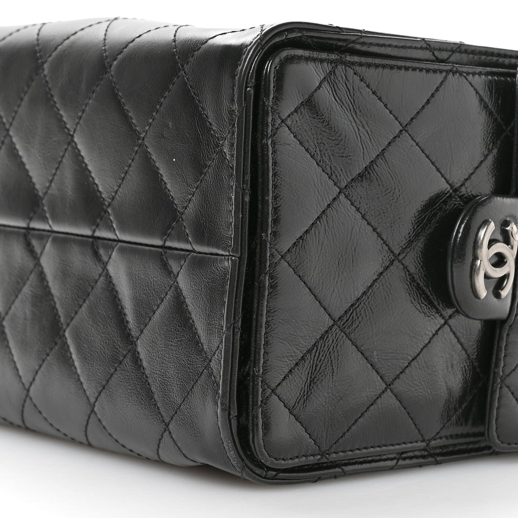 Shiny Crumpled Calfskin Quilted Small Chanel 25 Handbag Black