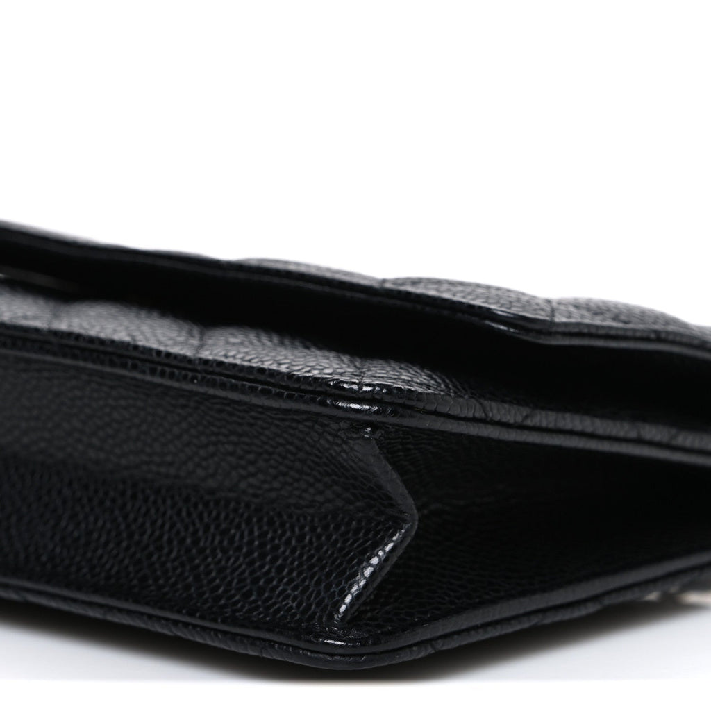 Caviar Quilted Wallet on Chain WOC Black