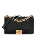 Lambskin Chevron Quilted Medium Boy Flap Black
