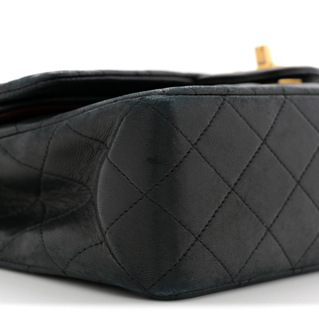 Lambskin Quilted Medium Double Flap Black