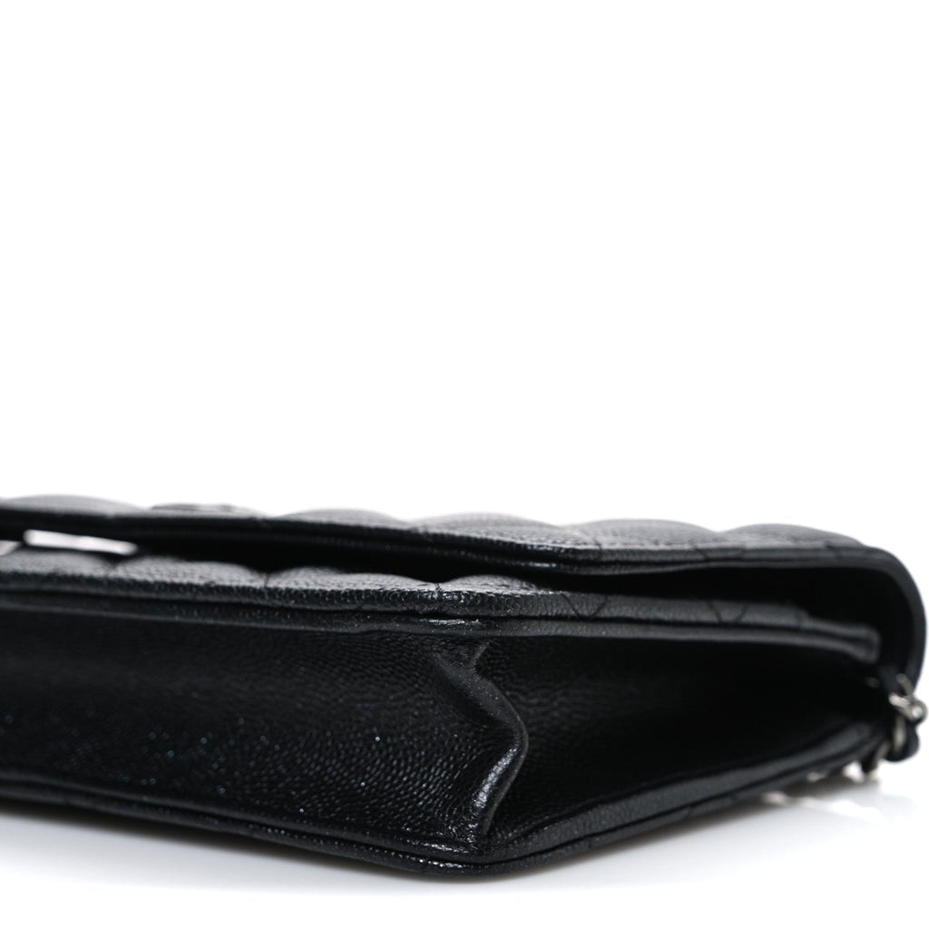 Iridescent Caviar Quilted Wallet on Chain WOC Black