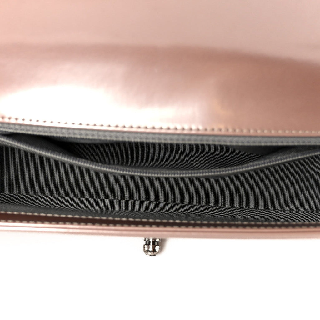 Iridescent Glazed Calfskin Medium Boy Flap Light Pink
